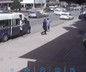 Yayaya yol vermek için duran otomobile arkadan gelen araçlar çarptı