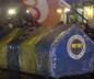 Galatasaraylı taraftarlar şampiyonluk kutlamalarında Fenerbahçe tabutu taşıdı