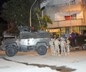 Polisin 'Dur' ihtarına ateş açarak karşılık verdi; bacağından vurularak yakalandı