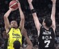 Beşiktaş Fibabanka Fenerbahçe Beko'yu 98-77 yendi! Seride durum: 2-1