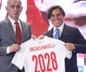 Montella bir ilki başardı! Yeni sözleşmeyi imzalarken ricasını söyledi