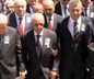 Altan Öymen'e TBMM'de veda! Devlet Bahçeli ile Hikmet Çetin el ele yürüdü