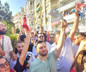 Aydın'da 'topuklu' eylem: AK Parti'ye geçen Özlem Çerçioğlu'nu protesto ettiler