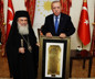 Cumhurbaşkanı Erdoğan, Kudüs Rum Ortadoks Patriğini kabul etti