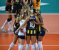 Fenerbahçe, VakıfBank'ı 2-0'dan dönüp yenerek AXA Sigorta Şampiyonlar Kupası'nı kazandı