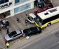 Çekmeköy'de otobüs durağa girdi; 1 ölü 4 yaralı, kaza anı güvenlik kamerasında