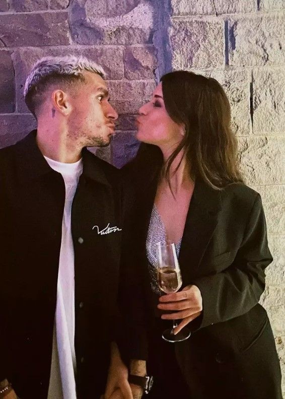 Lucas Torreira ile Devrim Özkan ayrıldı mı? Instagramda ne var ne yok  sildiler